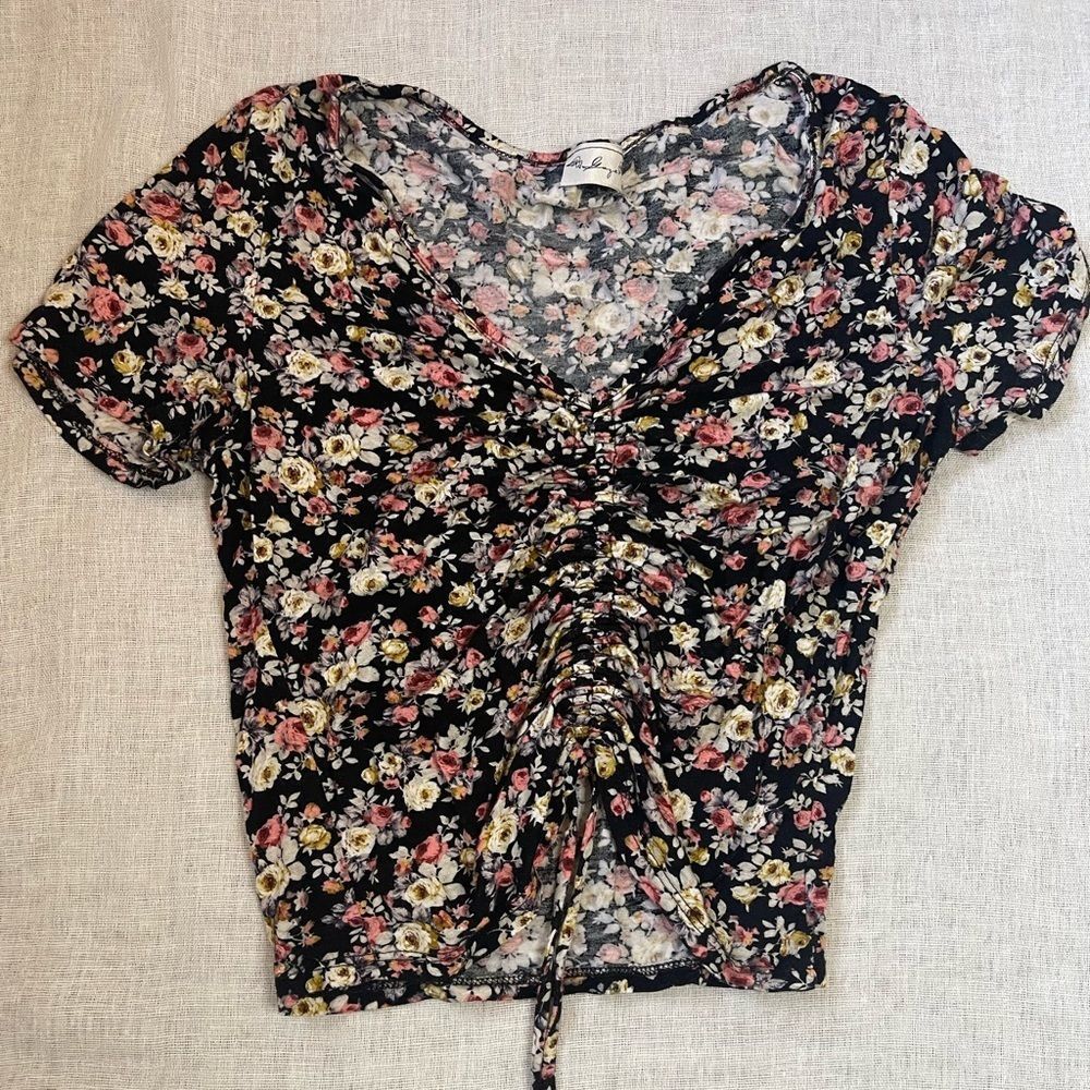 Floral scrunch top